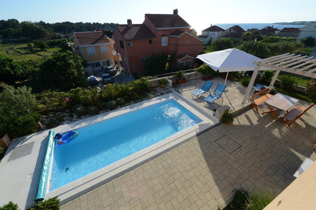 Apartment Mara Petrčane Szoba fotó