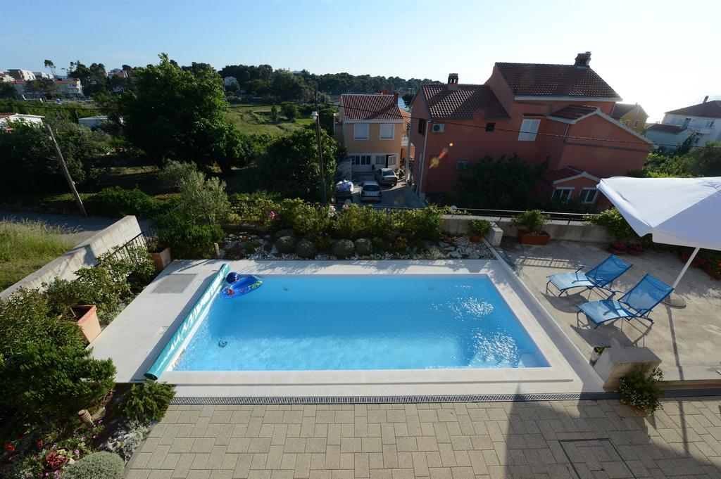 Apartment Mara Petrčane Szoba fotó